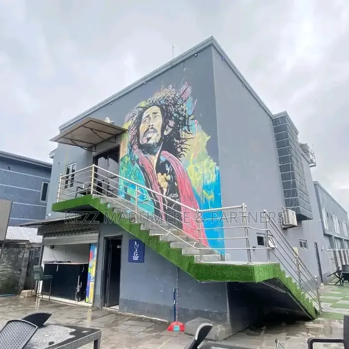 For Sale : 37 Rooms Hotel in Port Harcourt