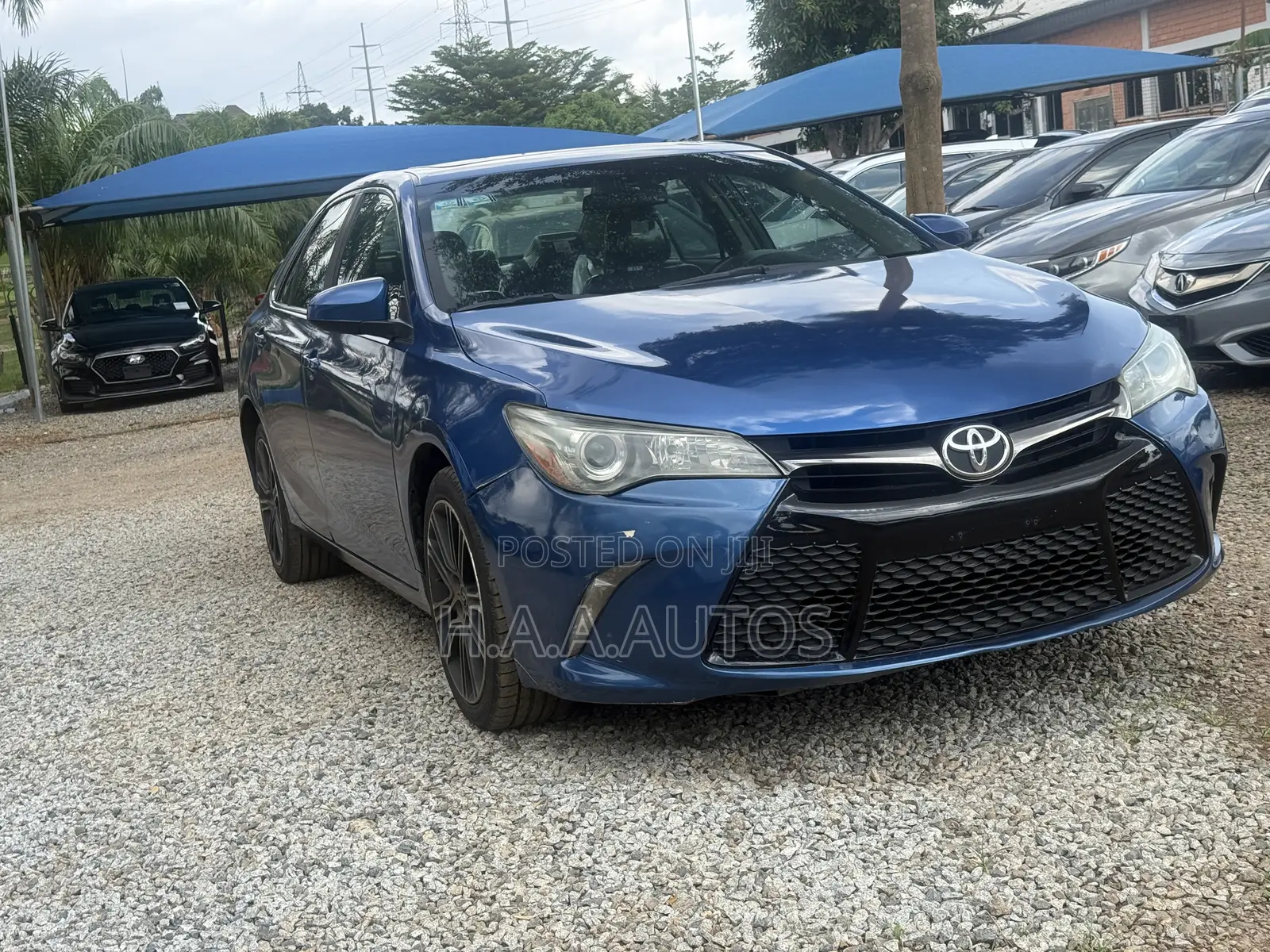Toyota Camry SE w/Special Edition Pkg (2.5L 4cyl 6A) 2016 Blue