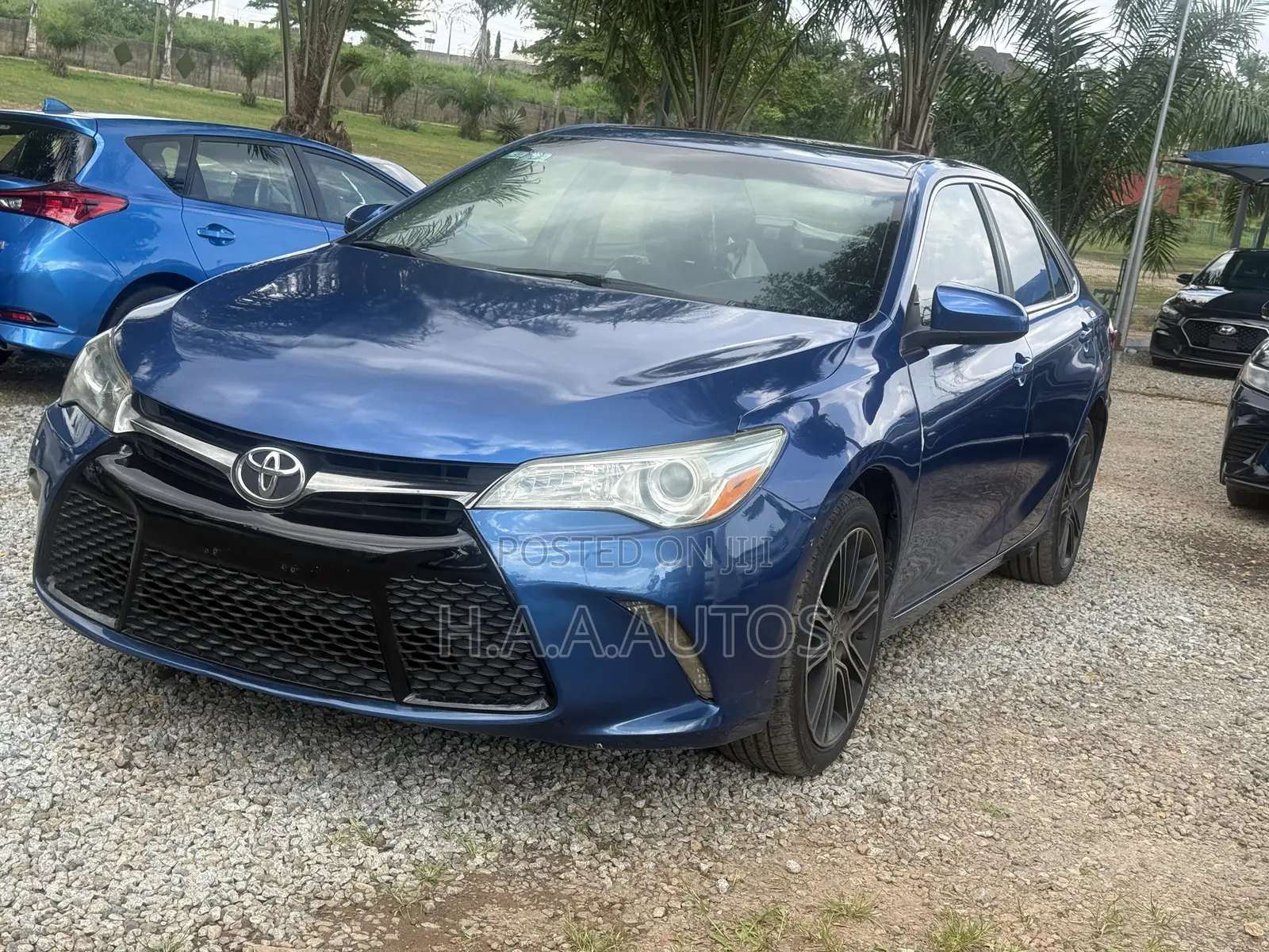 Toyota Camry SE w/Special Edition Pkg (2.5L 4cyl 6A) 2016 Blue