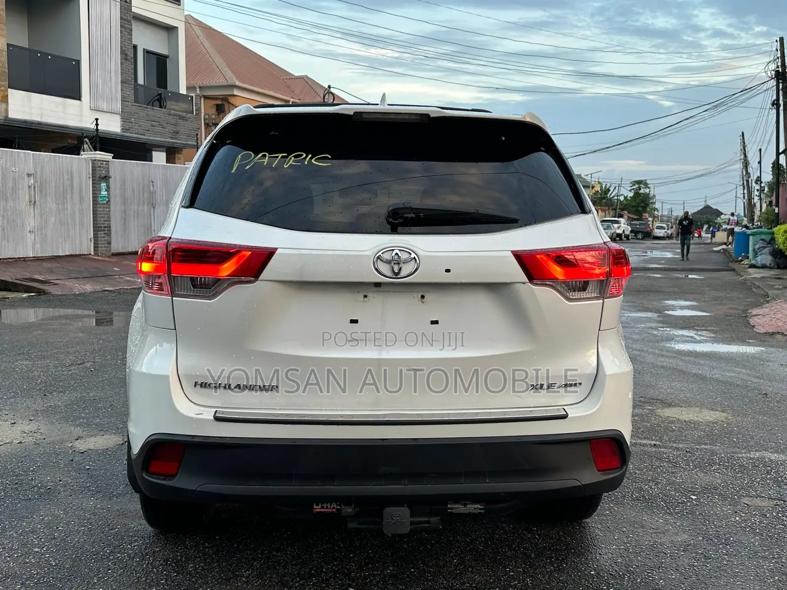 Toyota Highlander XLE 4dr SUV AWD (3.5L 6cyl 6A) 2015 White