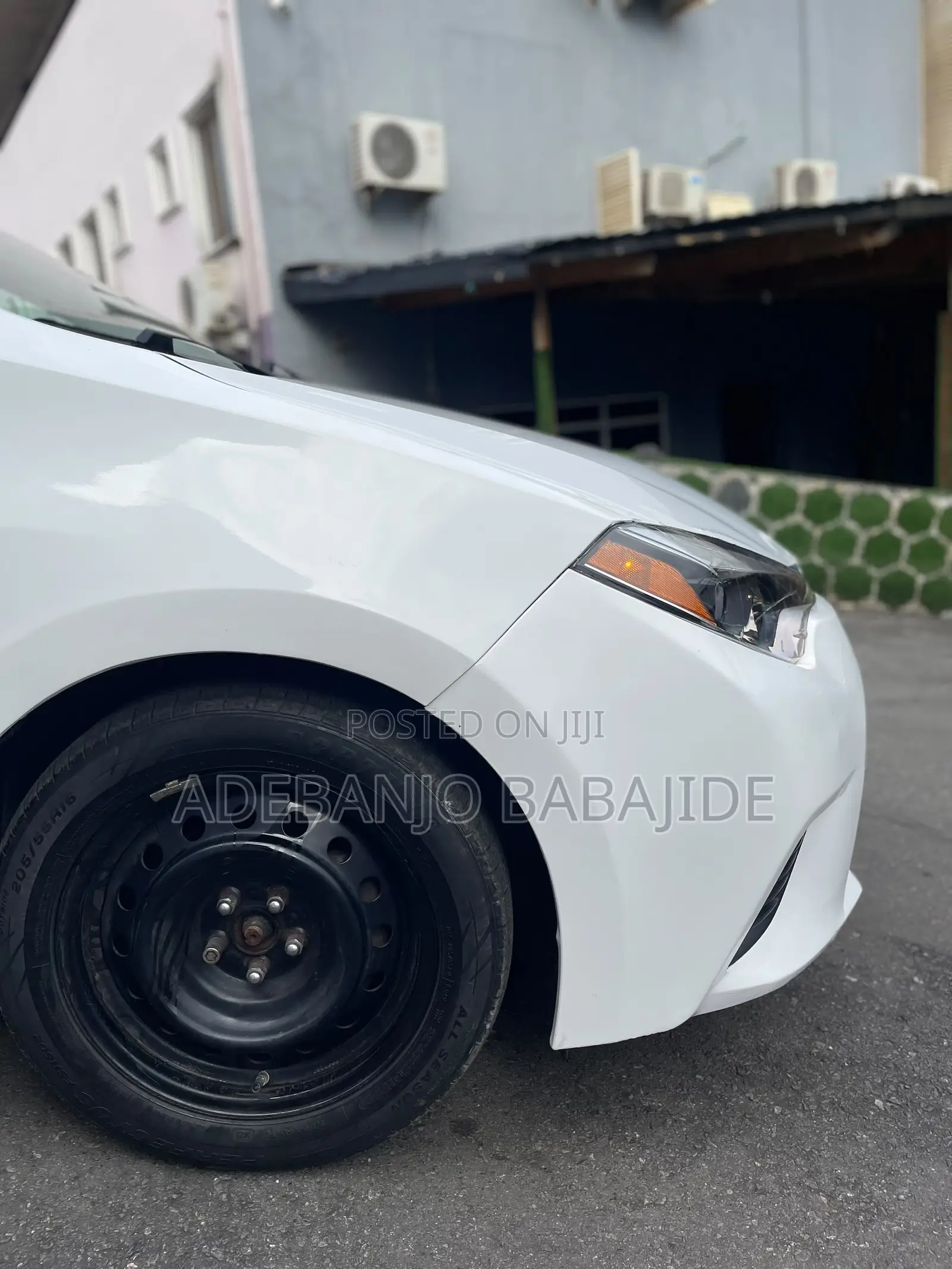 Toyota Corolla LE Eco 4dr Sedan (1.8L 4cyl CVT) 2014 White