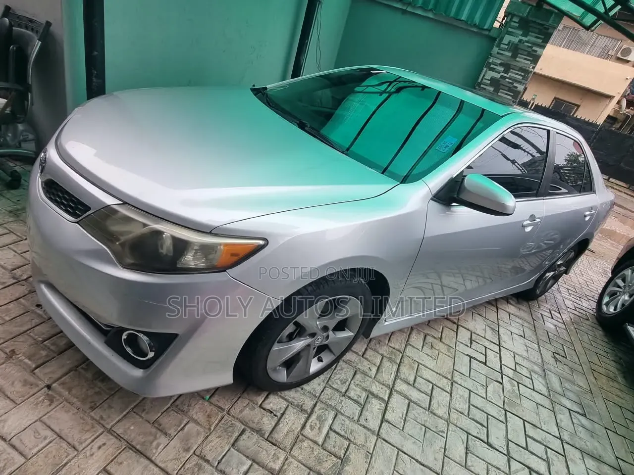 Toyota Camry 2014 Silver