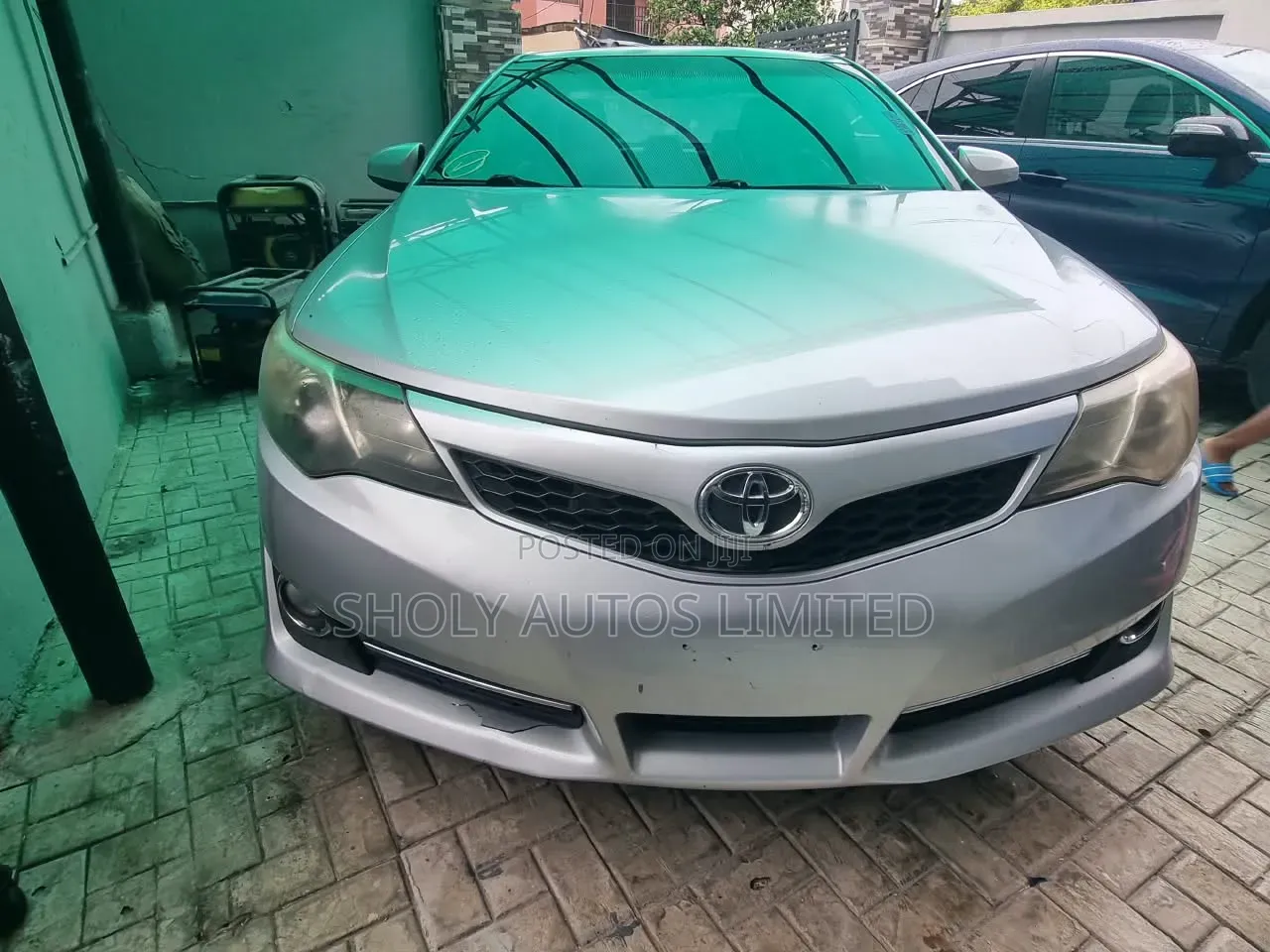 Toyota Camry 2014 Silver
