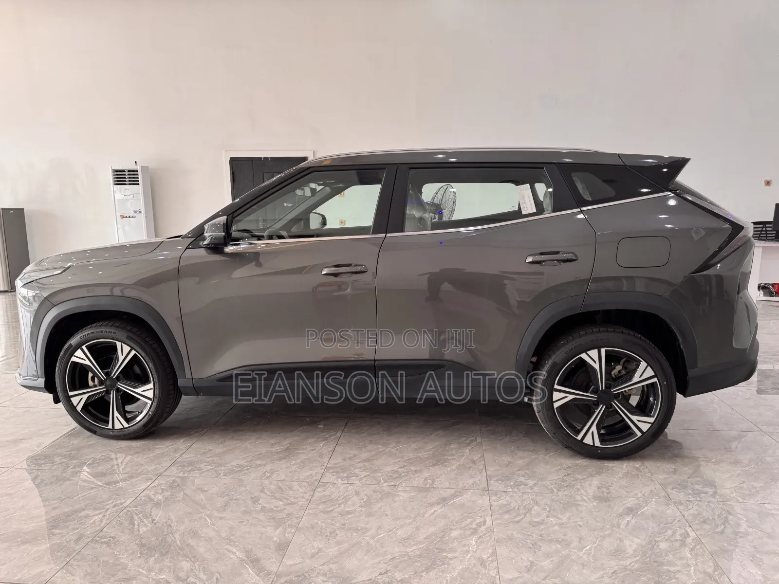 New Geely Boyue 2023 Gray