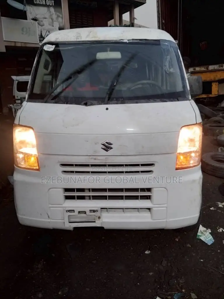 Suzuki Every 2016 Brown
