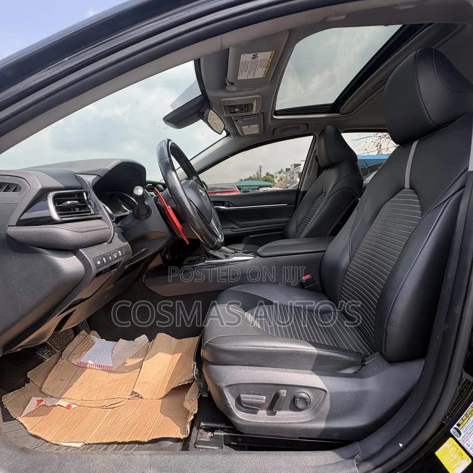 Toyota Camry SE FWD 2020 Black