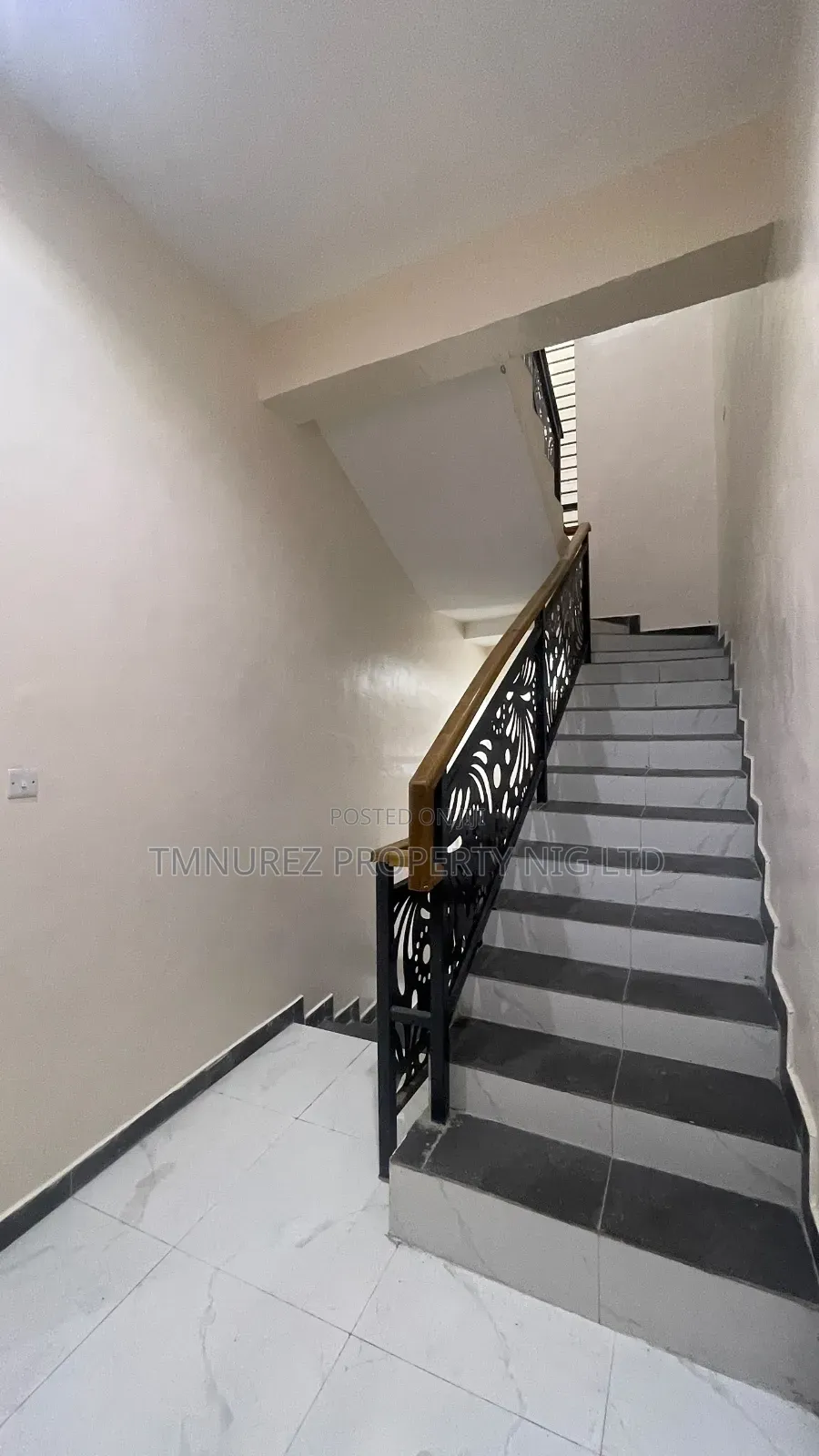 2bdrm Apartment in Off Lekki-Epe Expressway for sale