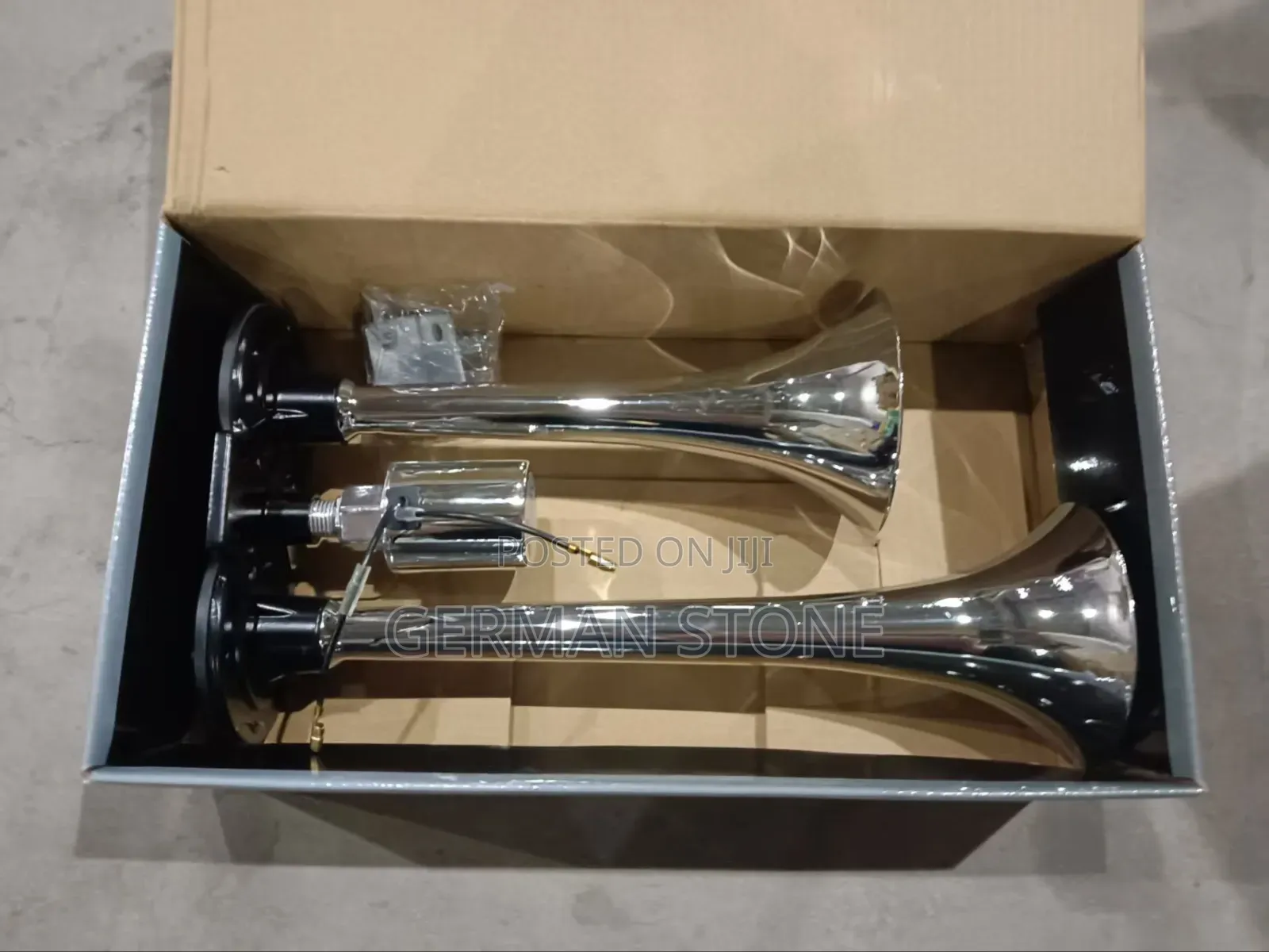 Horn Tech ATR Operated Horn for Trucks