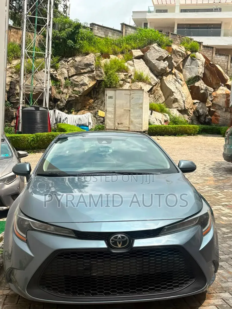 Toyota Corolla 2020 Green