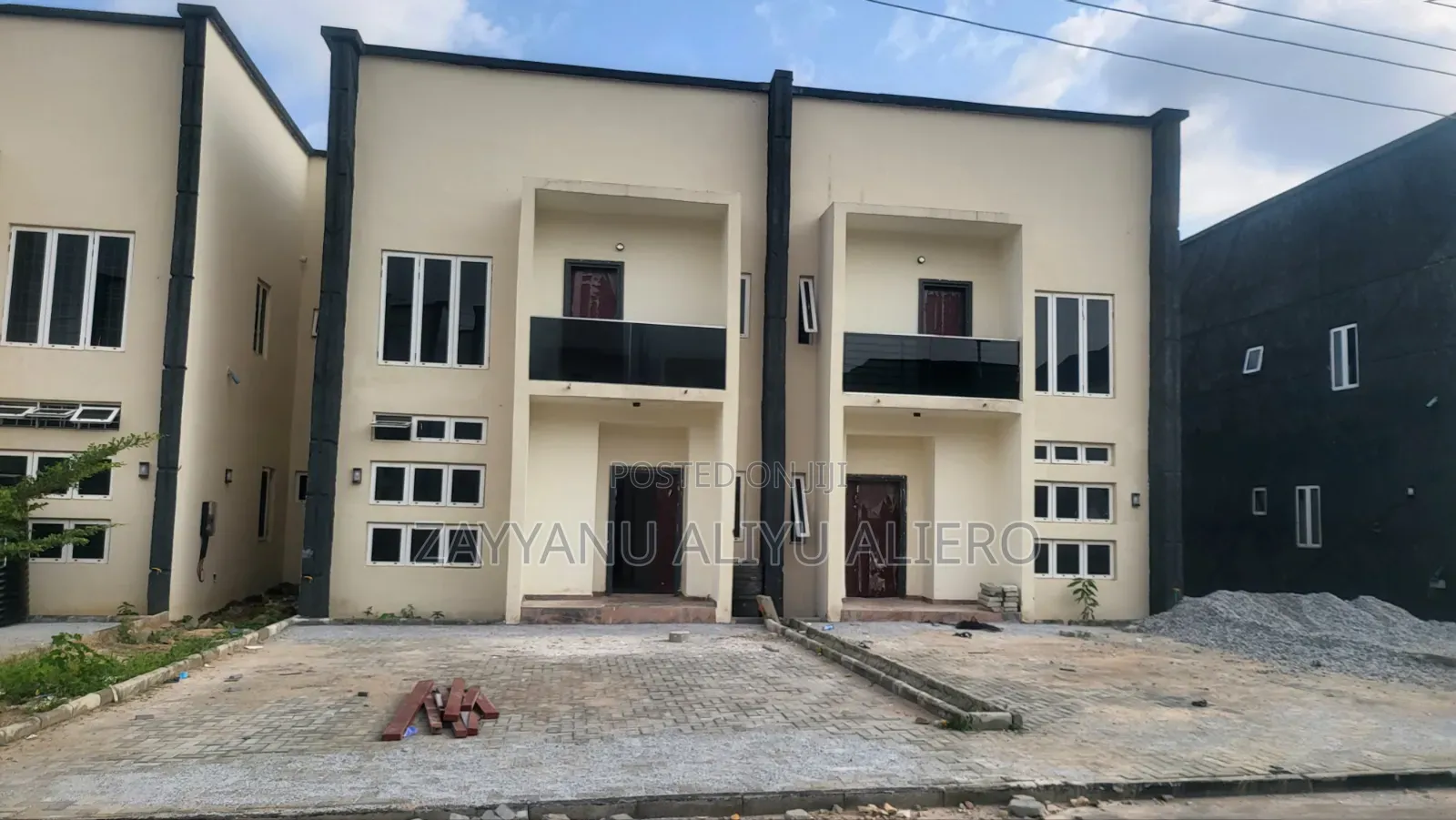 Furnished 4bdrm Townhouse/Terrace in Fair Home Garden, Karsana for sale