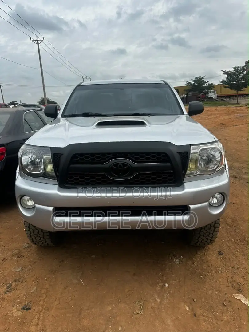 Toyota Tacoma Double Cab V6 Automatic 2009 Silver
