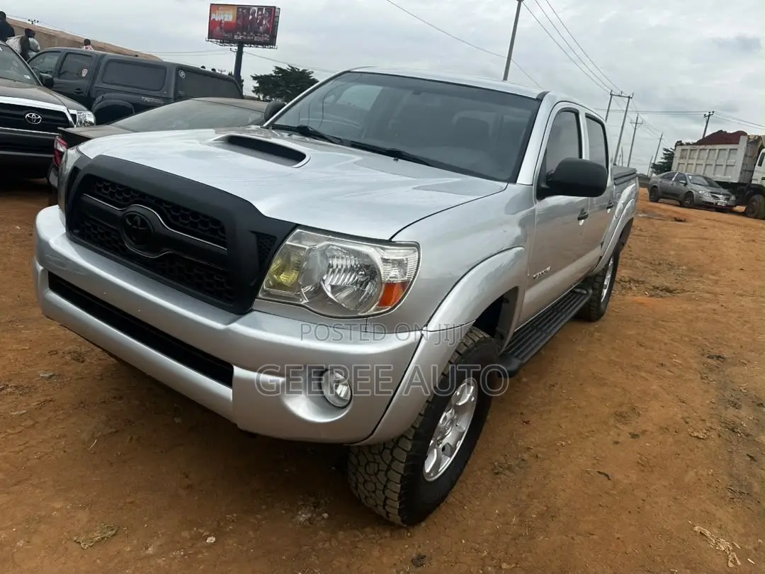 Toyota Tacoma Double Cab V6 Automatic 2009 Silver