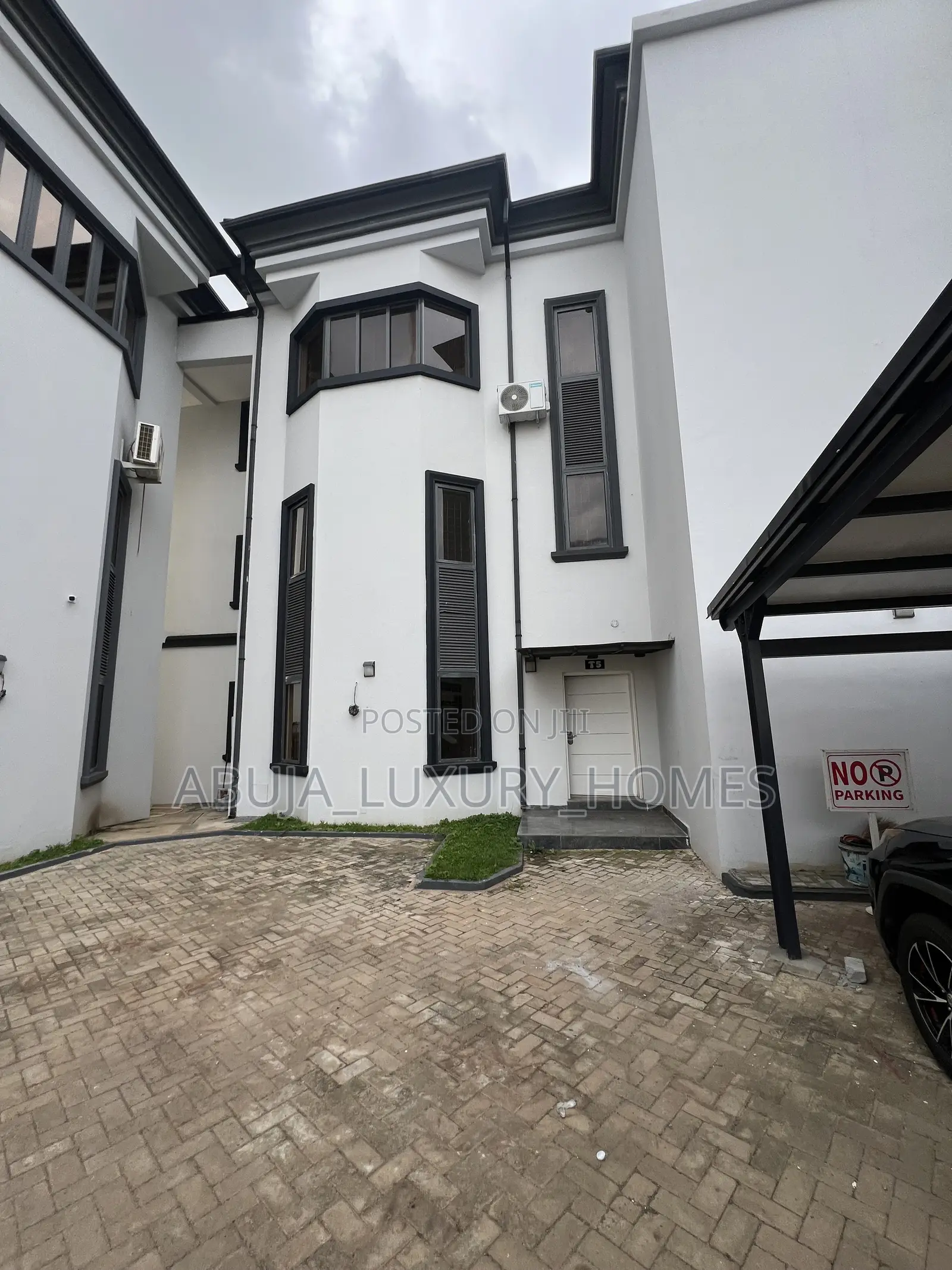 4bdrm Townhouse / Terrace in Guzape for rent