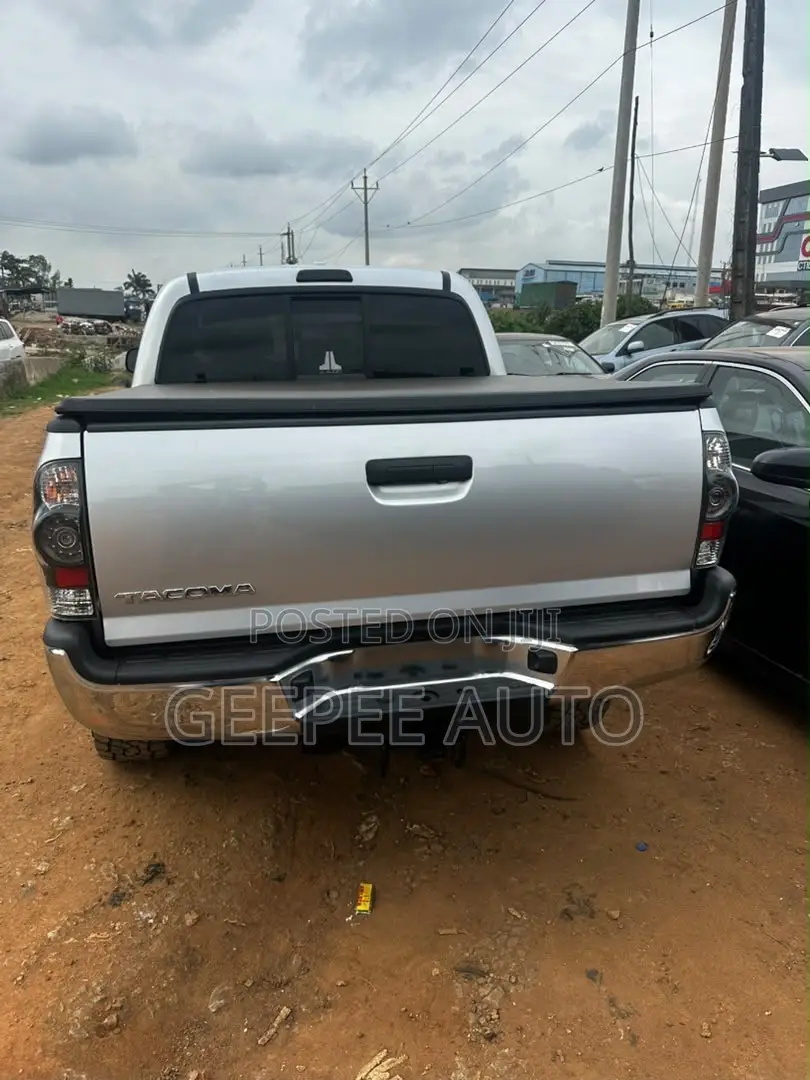 Toyota Tacoma Double Cab V6 Automatic 2009 Silver