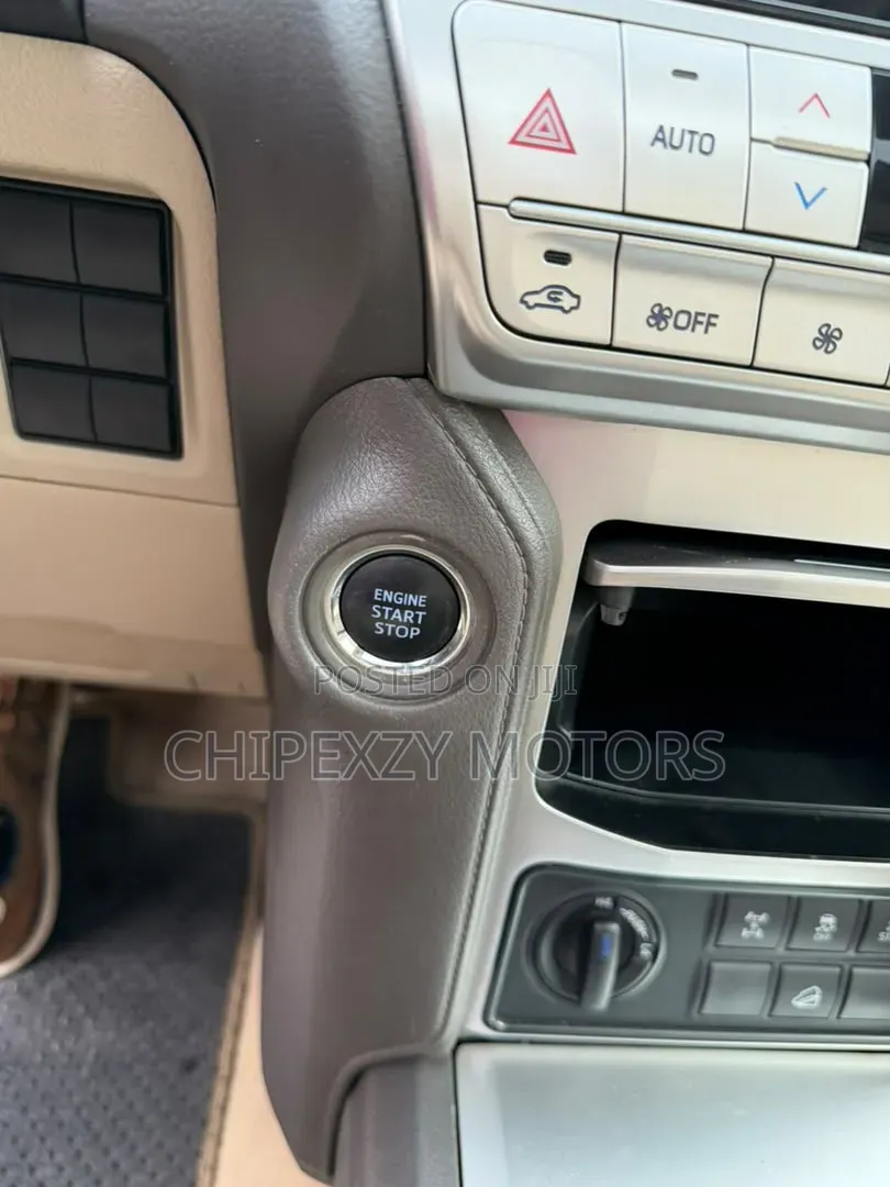 Toyota Land Cruiser Prado 4.0 Petrol GX-R 2020 Silver