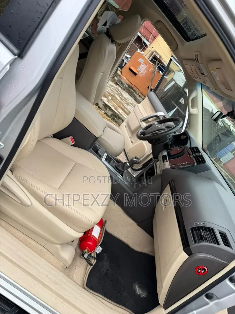 Toyota Land Cruiser Prado 4.0 Petrol GX-R 2020 Silver