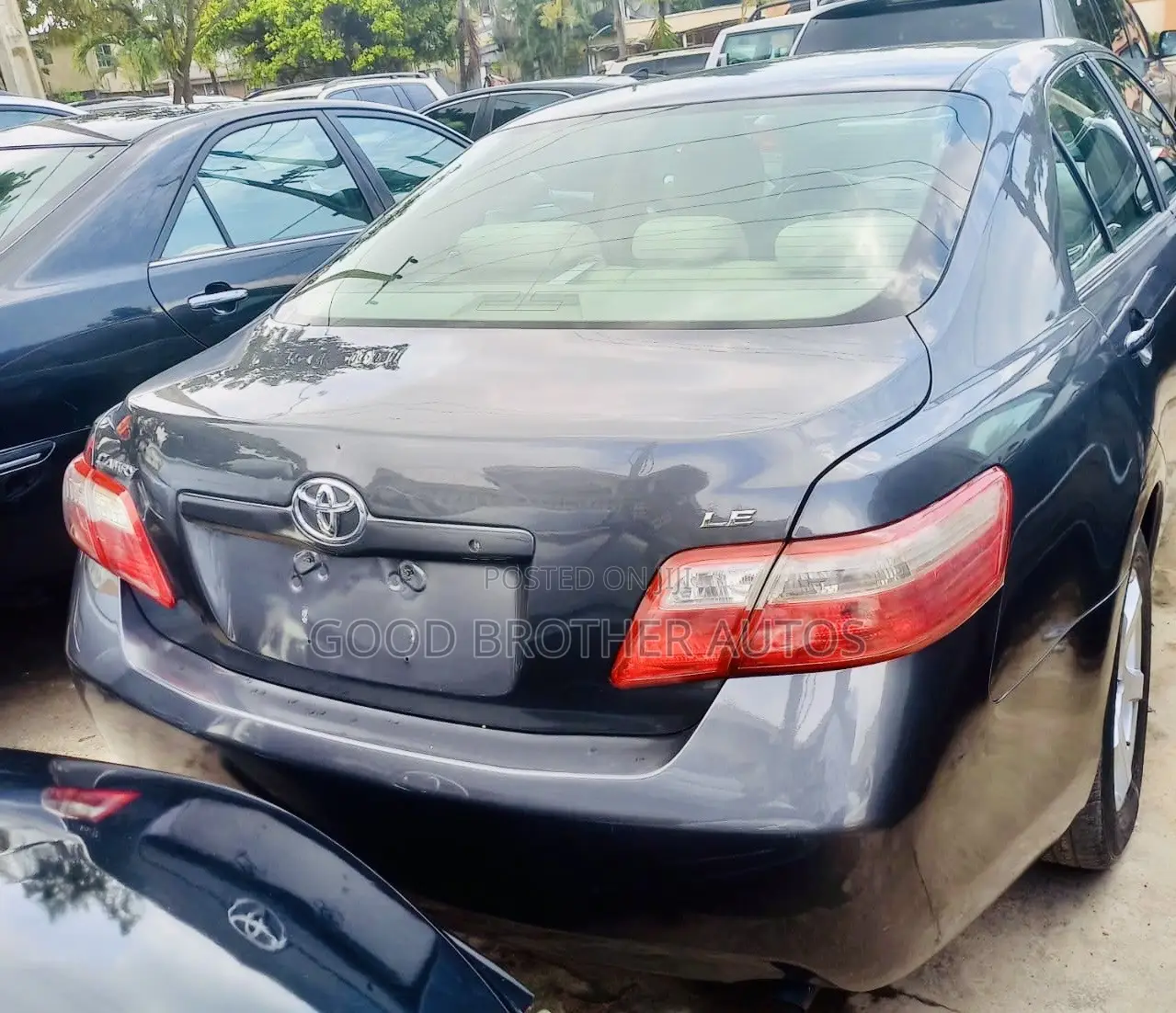 Toyota Camry LE 4dr Sedan (2.4L 4cyl 5A) 2007 Gray