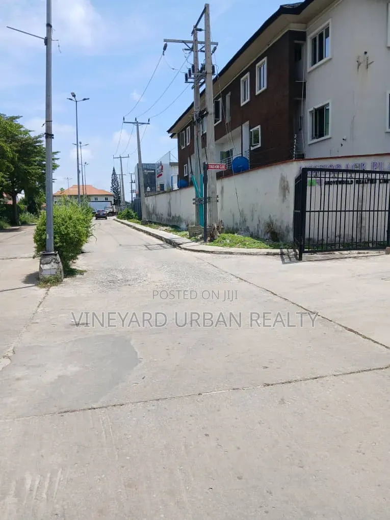 Furnished 3bdrm Duplex in Ikate for rent