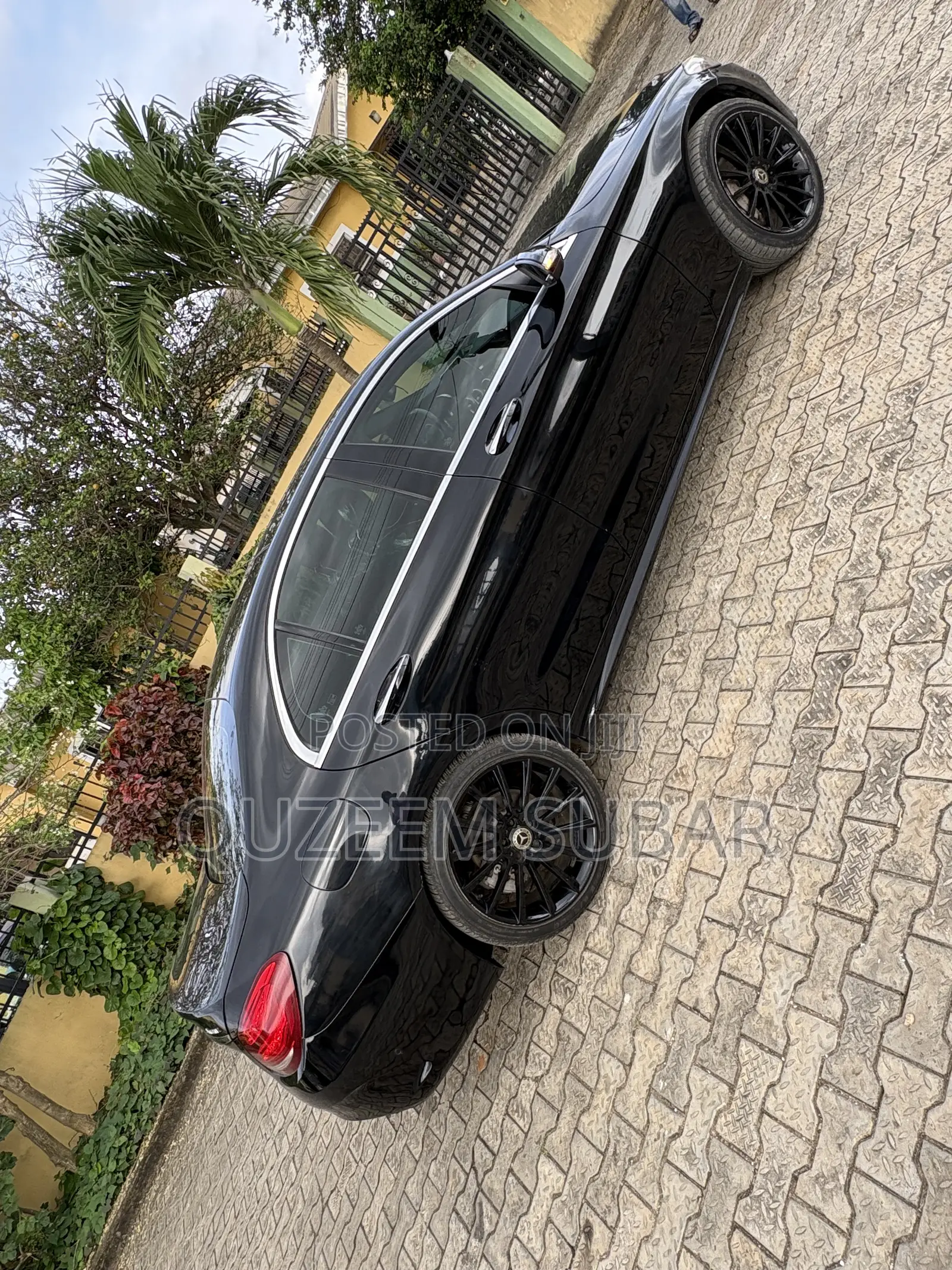 Mercedes-Benz C400 4Matic AWD Sedan (3.0L V6 7A) 2015 Black