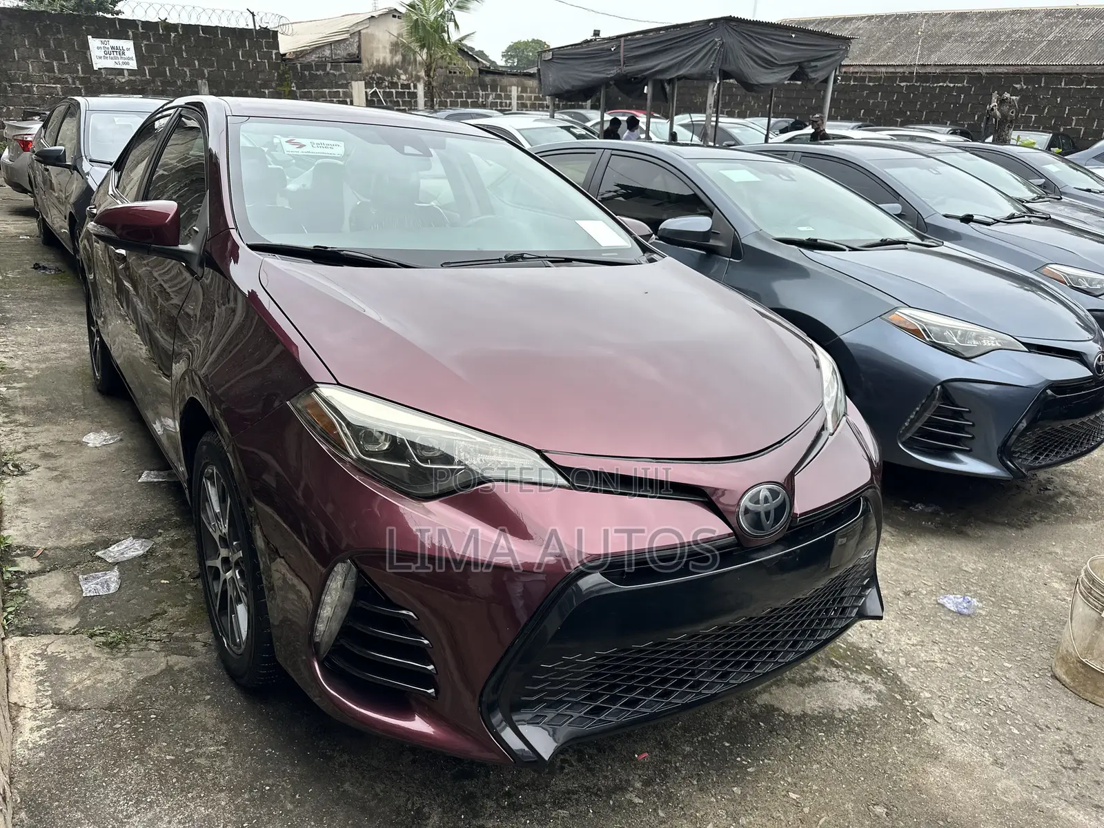 Toyota Corolla 2017 Burgundy