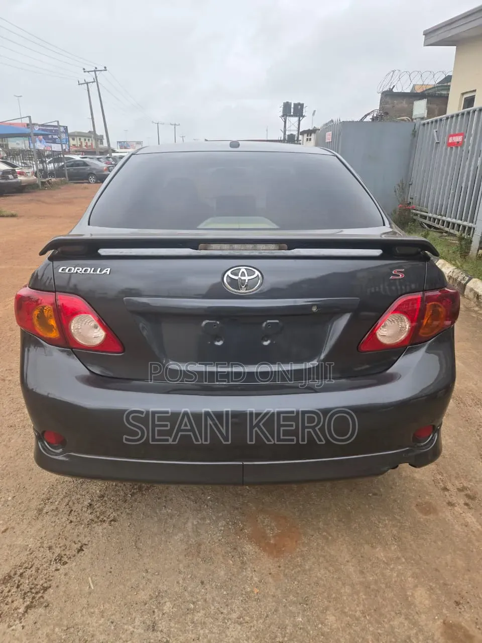Toyota Corolla 2010 Gray