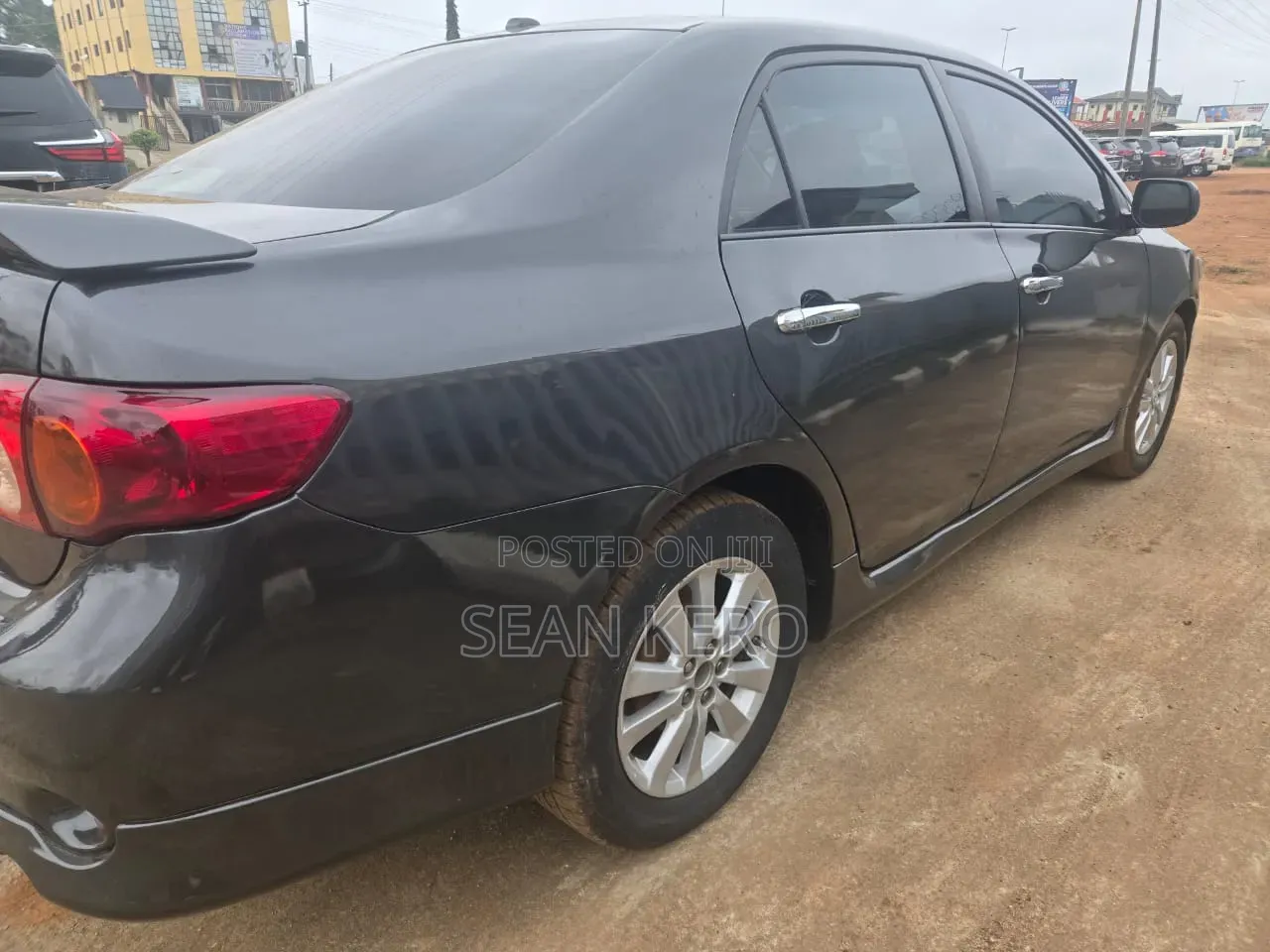 Toyota Corolla 2010 Gray