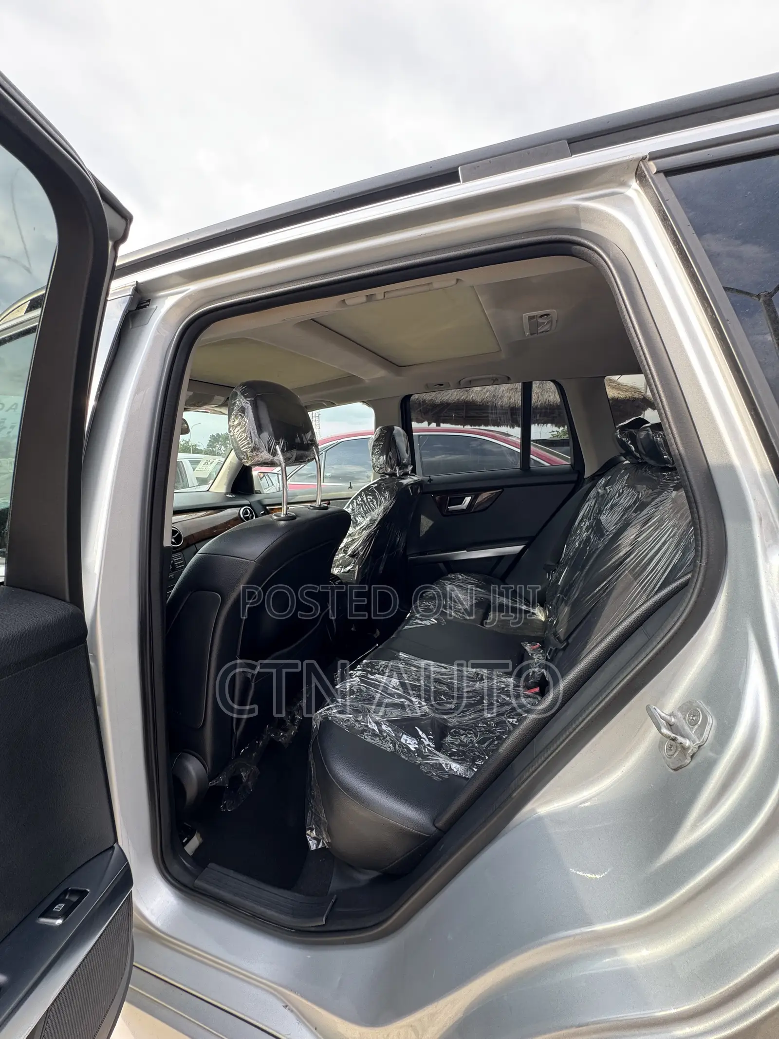 Mercedes-Benz GLK-Class 350 4MATIC 2014 Silver