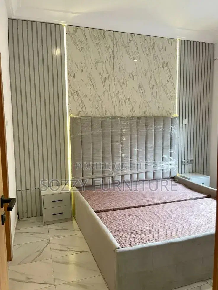 Full Wall Bed Stand