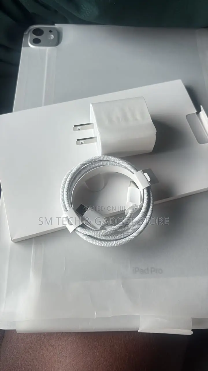 Apple iPad Pro 13 (2024) 1 TB Silver