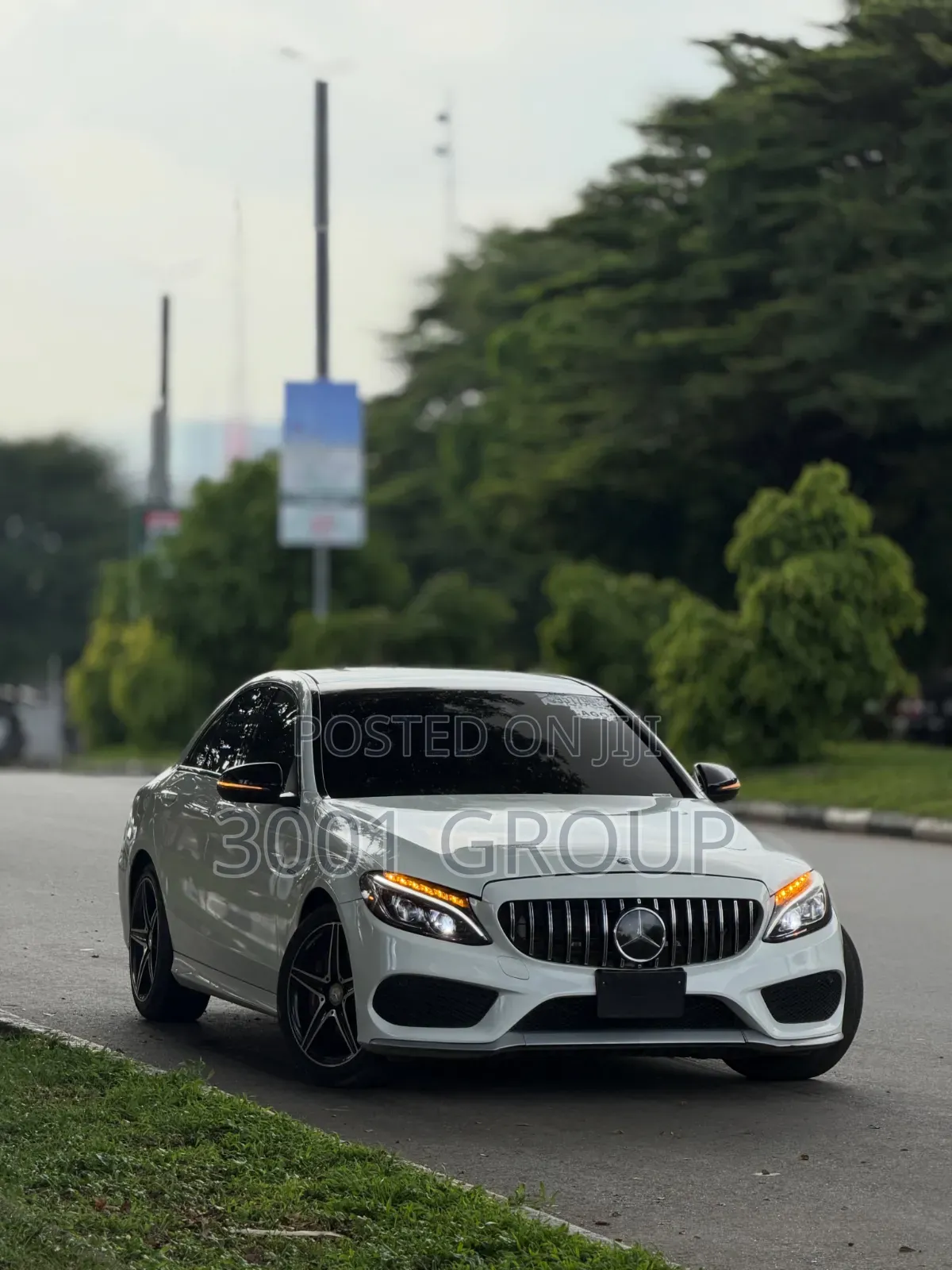 Mercedes-Benz C450 2016 White