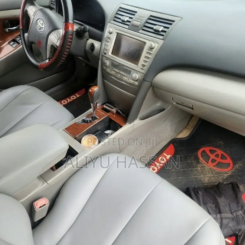 Toyota Camry 2010 Blue