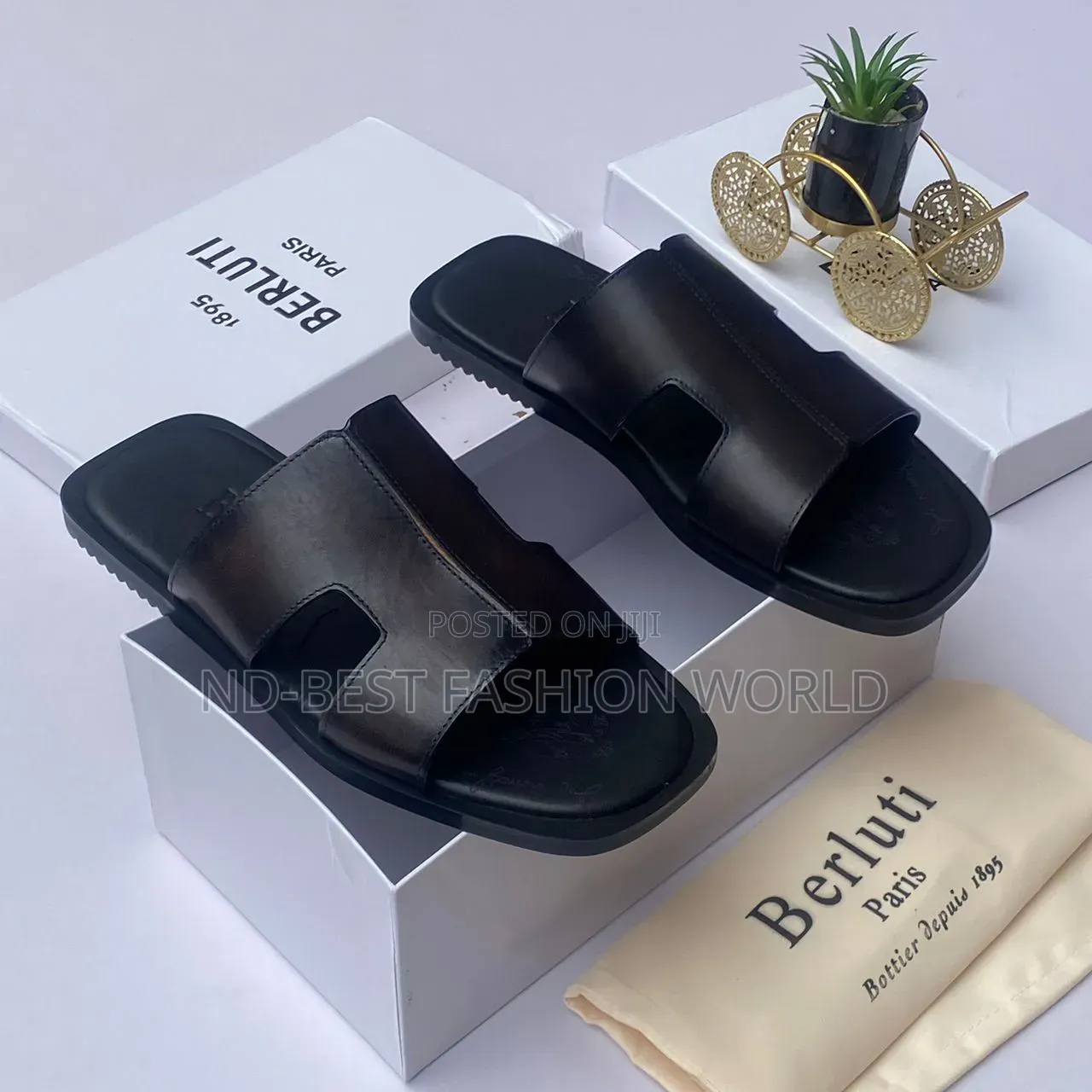 Burteli Leather Slippers