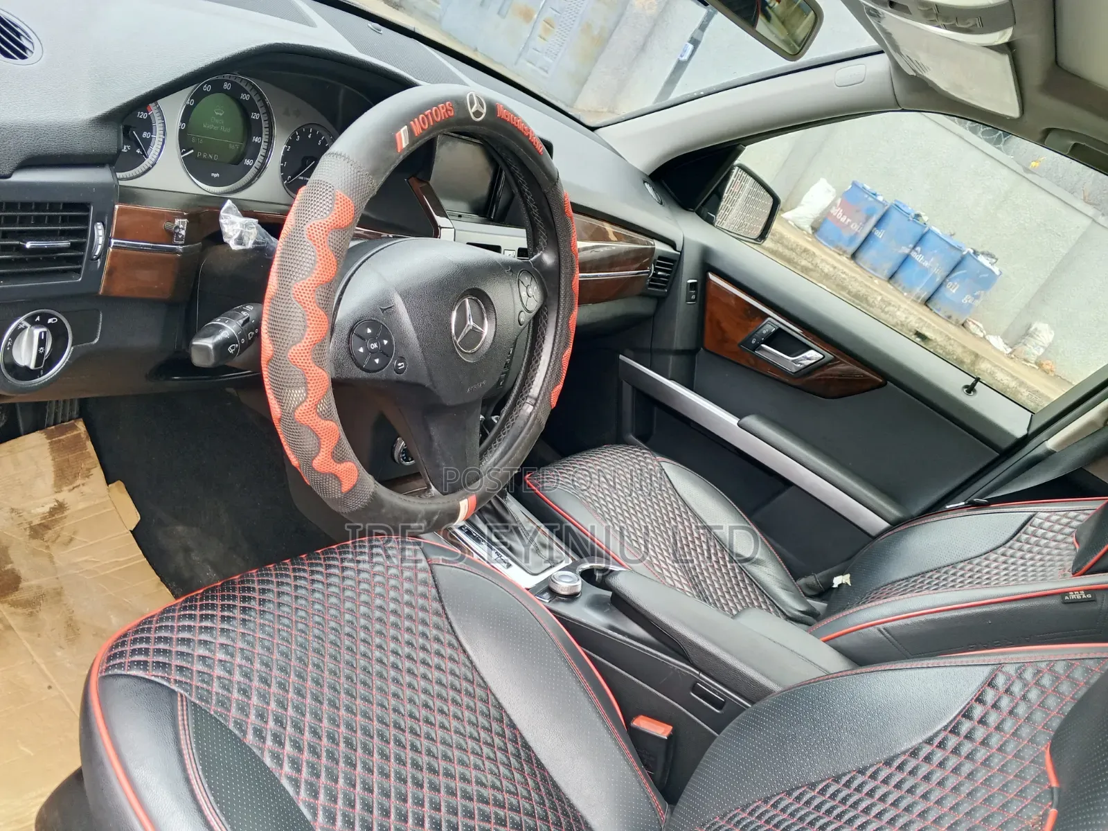 Mercedes-Benz CLK 2011 Black