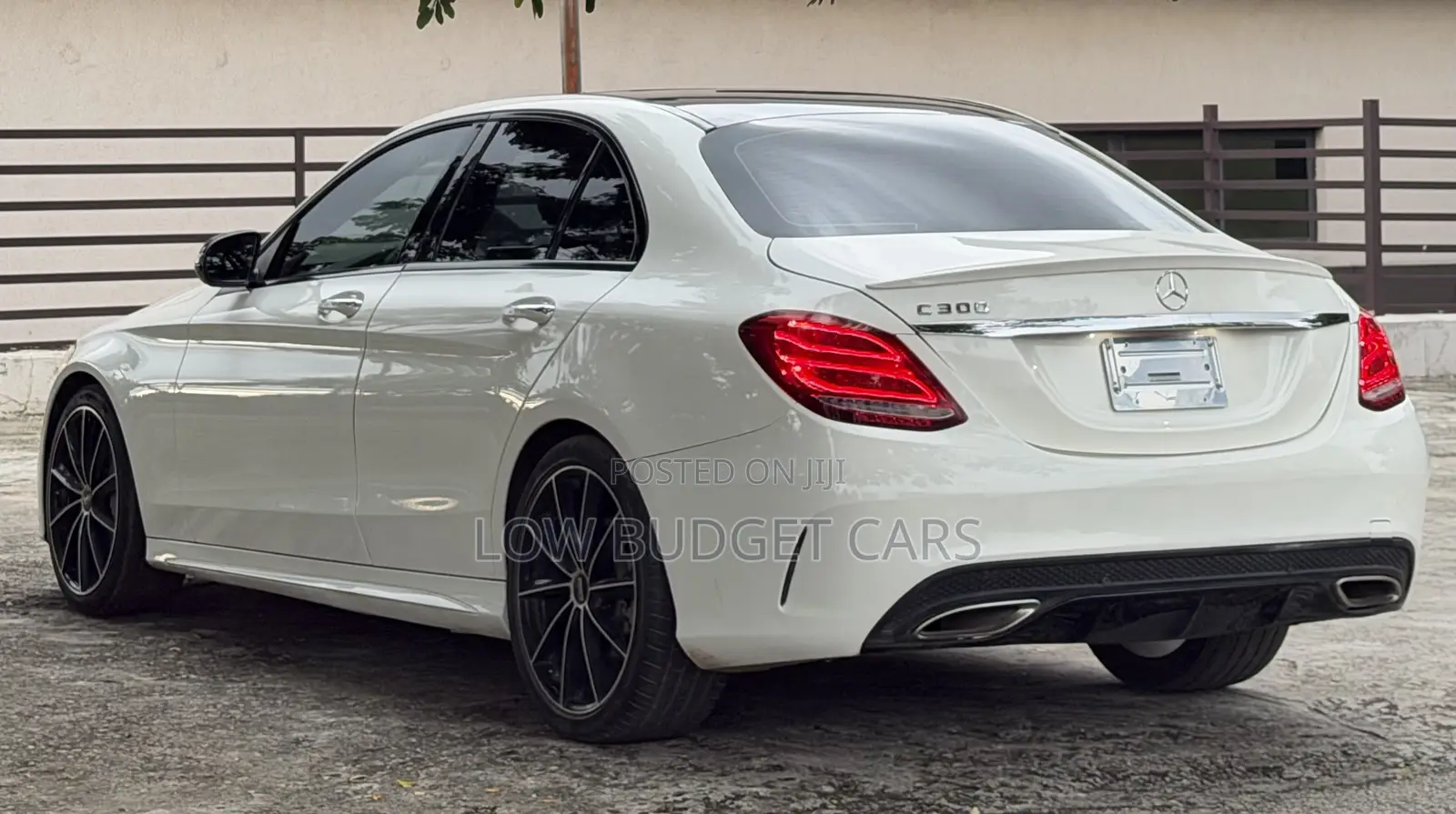 Mercedes-Benz C300 Sport 4Matic Sedan AWD (2.0L 4cyl 7A) 2017 White