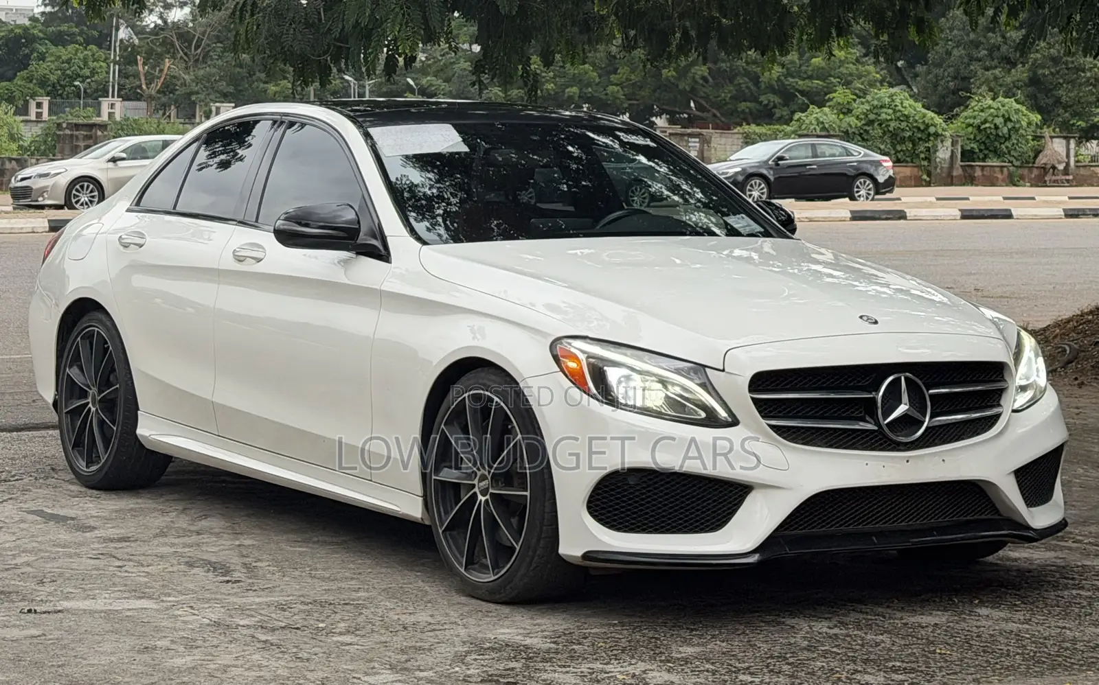 Mercedes-Benz C300 Sport 4Matic Sedan AWD (2.0L 4cyl 7A) 2017 White