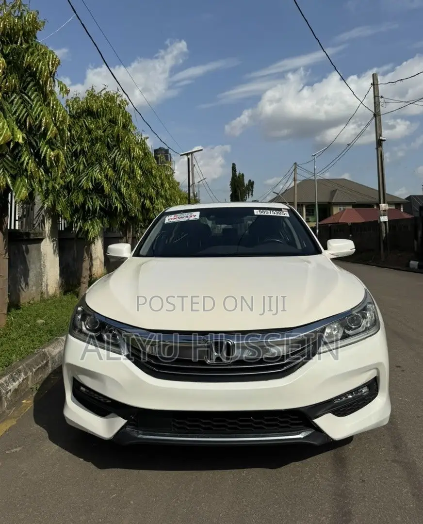 Honda Accord 2017 White
