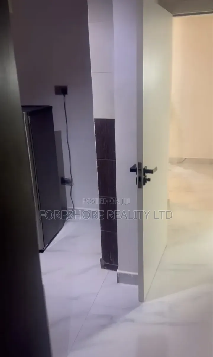 Furnished 1bdrm Apartment in Banana Island for rent