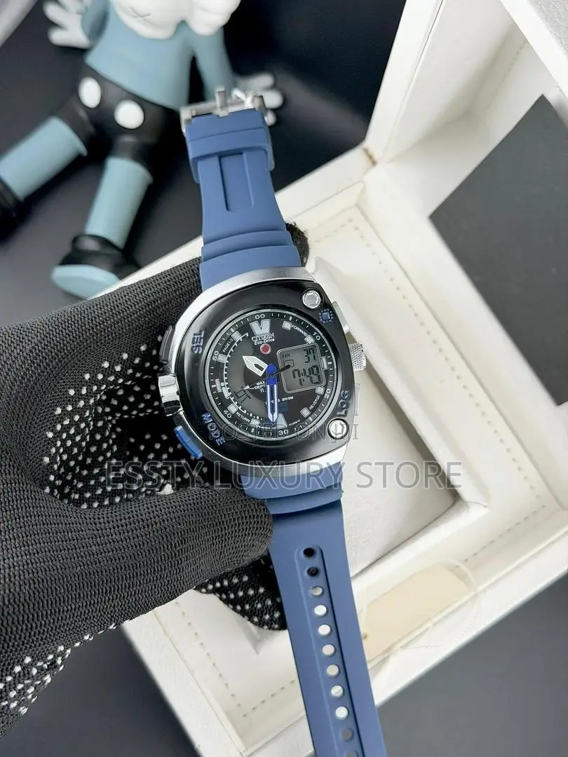 Quality New Citizen Digital and Analog Rubber Strap Watch