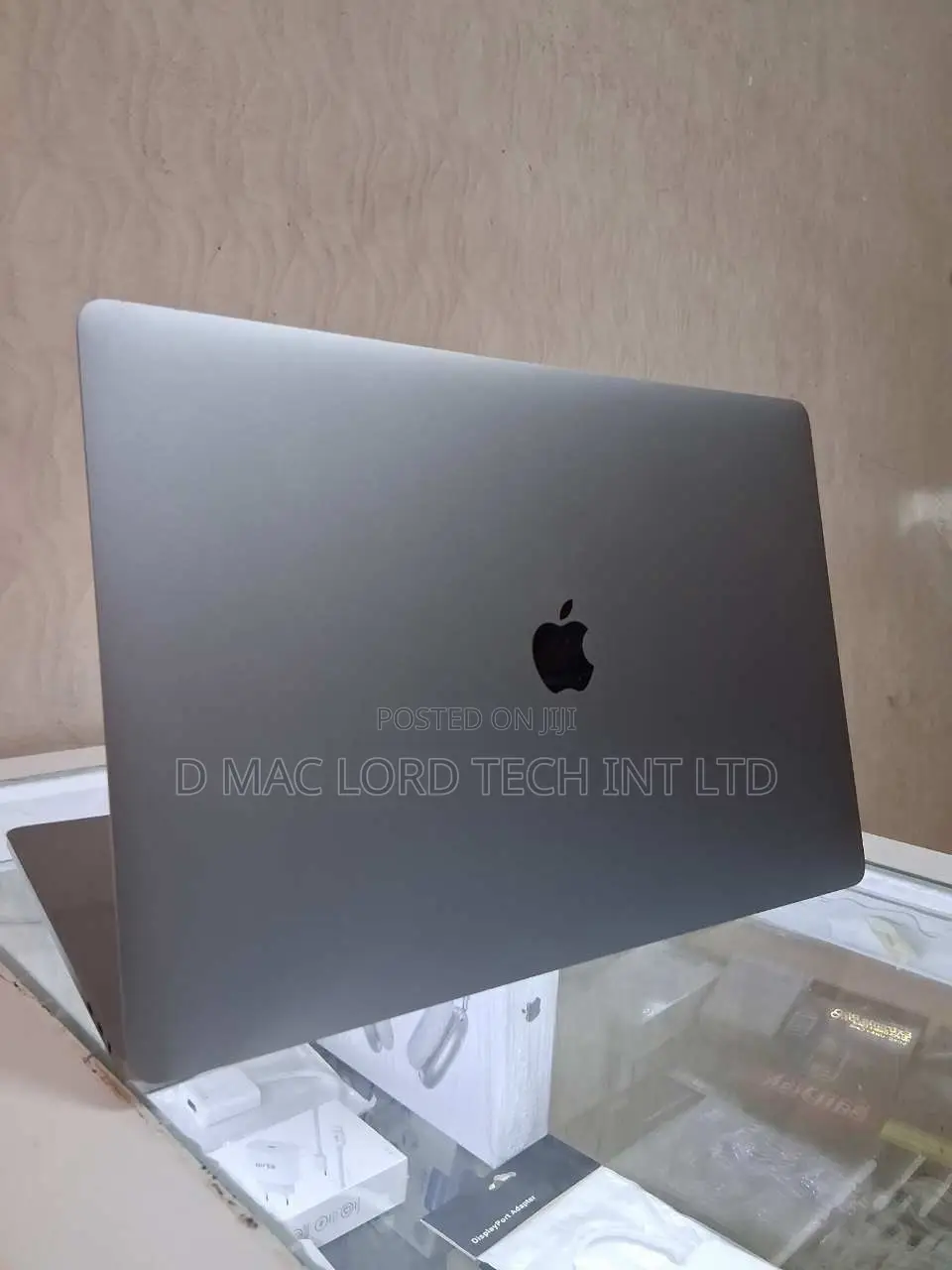 Laptop Apple MacBook Pro 2019 32GB Intel Core i7 SSD 1T