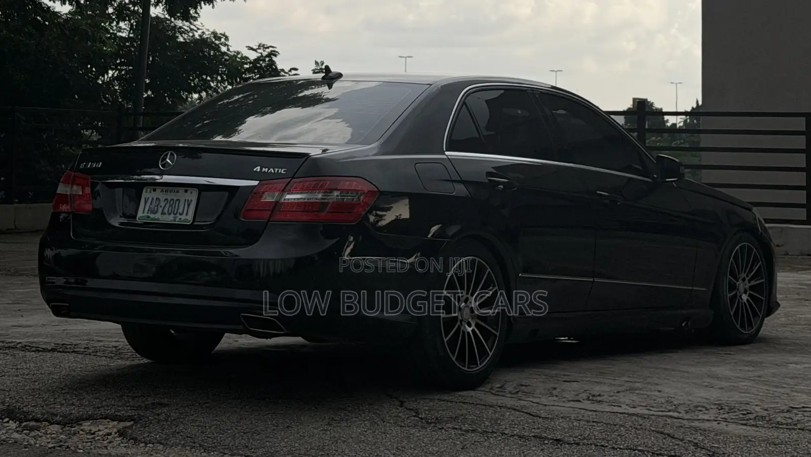 Mercedes-Benz E350 2011 Black