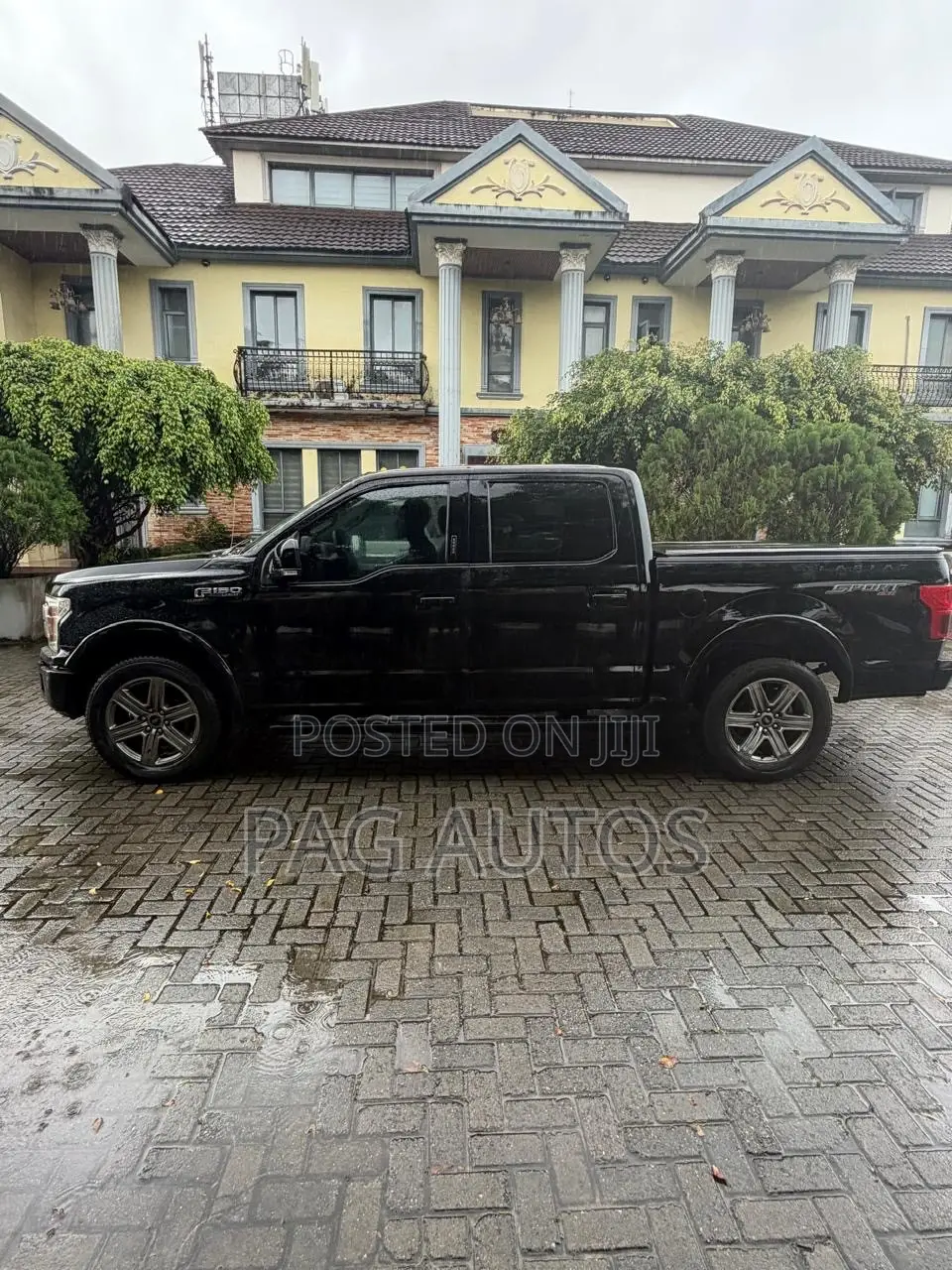 Ford F-150 Lariat 4x4 SuperCrew Cab Styleside 6.5 ft. box 157 in. WB