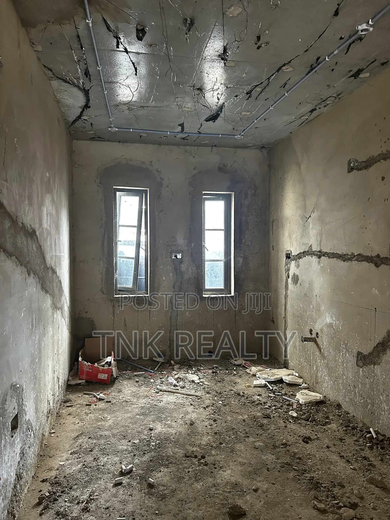 2bdrm Block of Flats in Jahi for sale