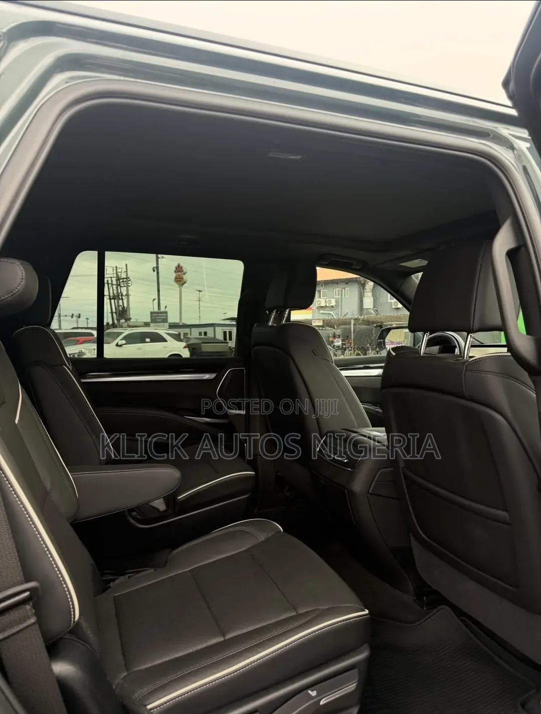 New Cadillac Escalade RWD 4dr Sport Platinum 2025 Gray