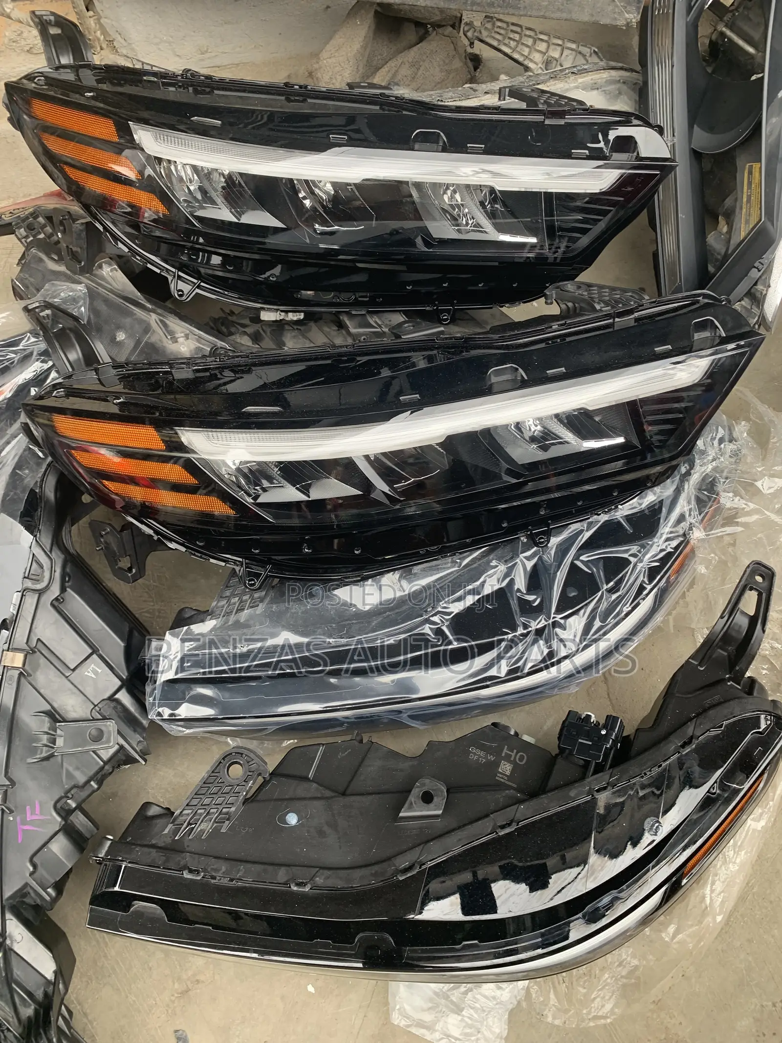 Honda Accord 2025 Headlight Replacement