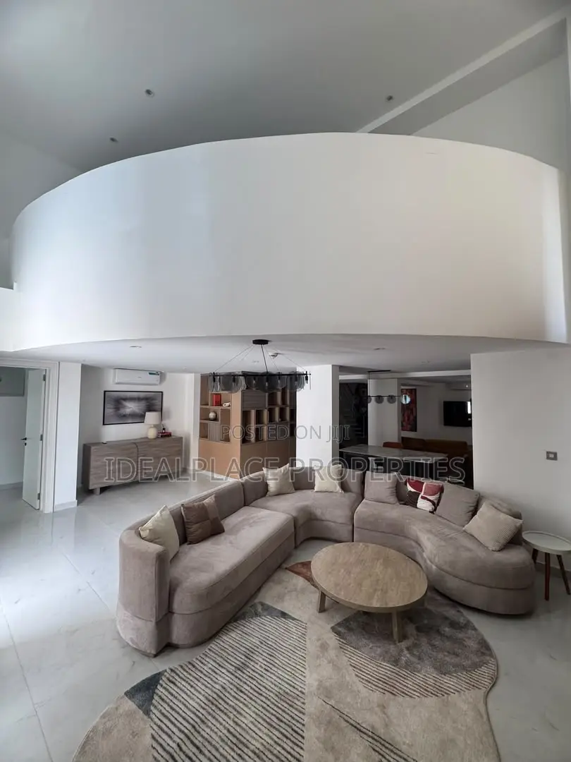 Furnished 4bdrm Penthouse in Victoria Island for rent