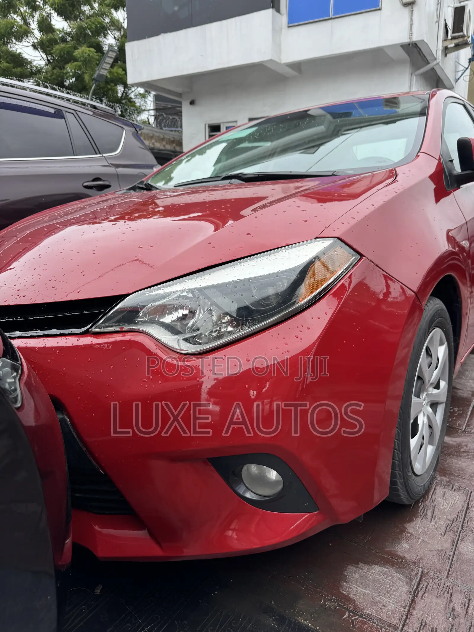 Toyota Corolla LE Plus 4dr Sedan (1.8L 4cyl CVT) 2016 Red