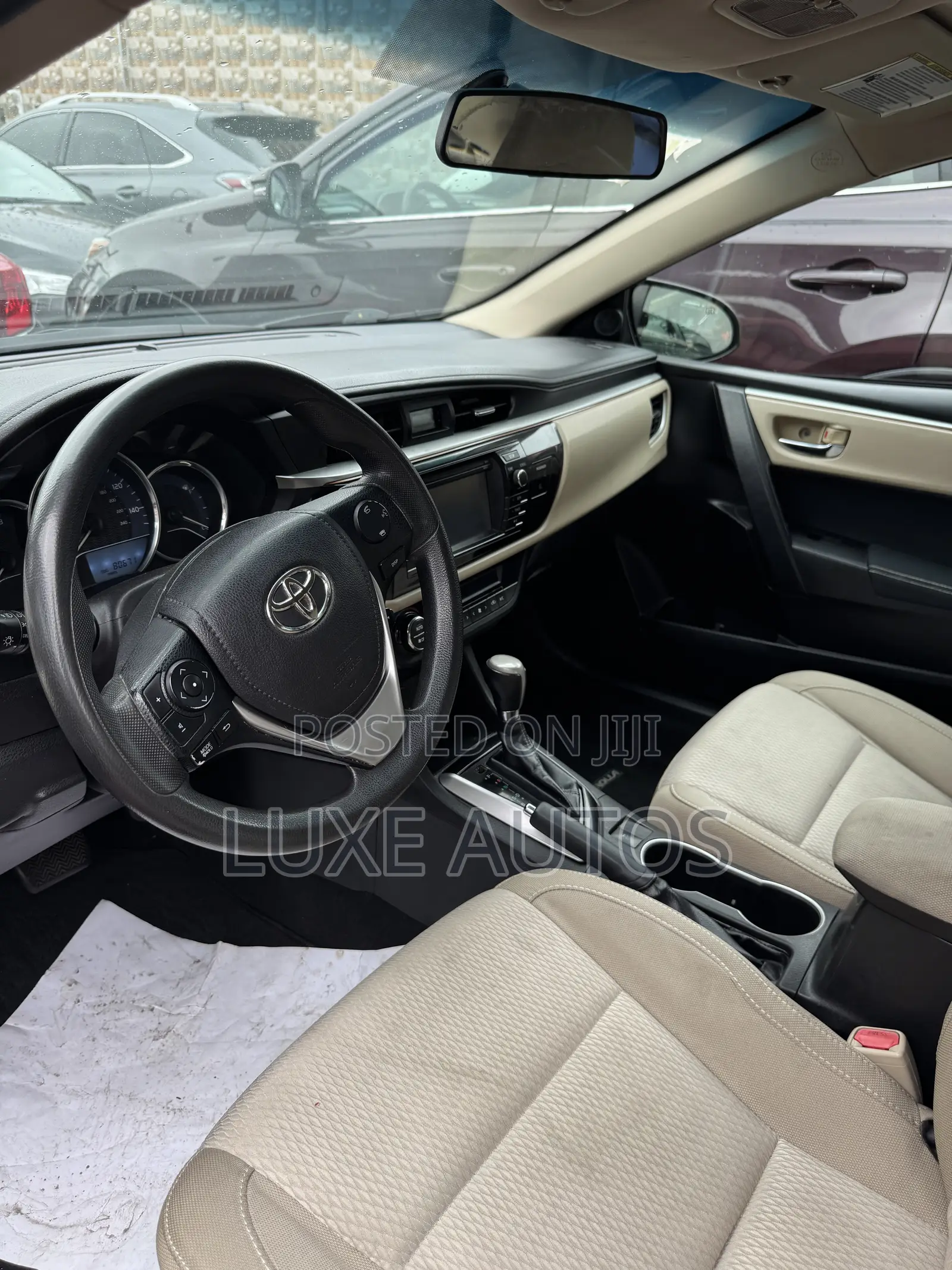 Toyota Corolla LE Plus 4dr Sedan (1.8L 4cyl CVT) 2016 Red
