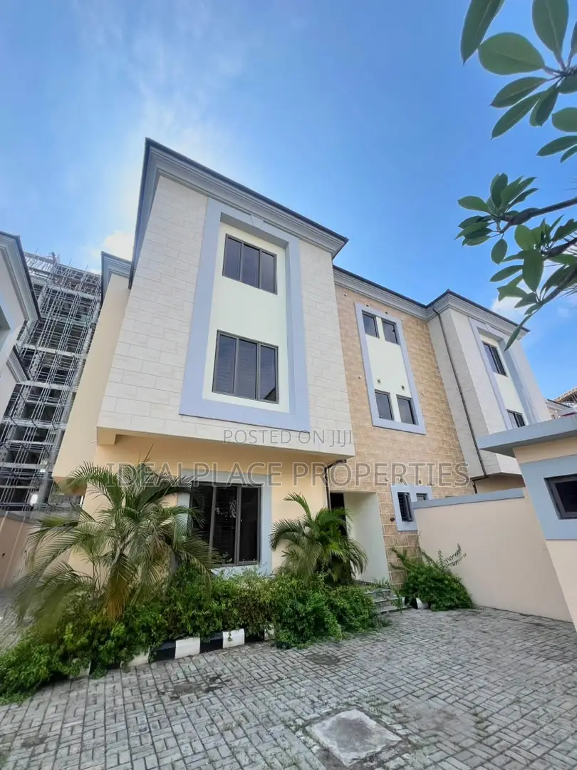 5bdrm House in Ikoyi for rent