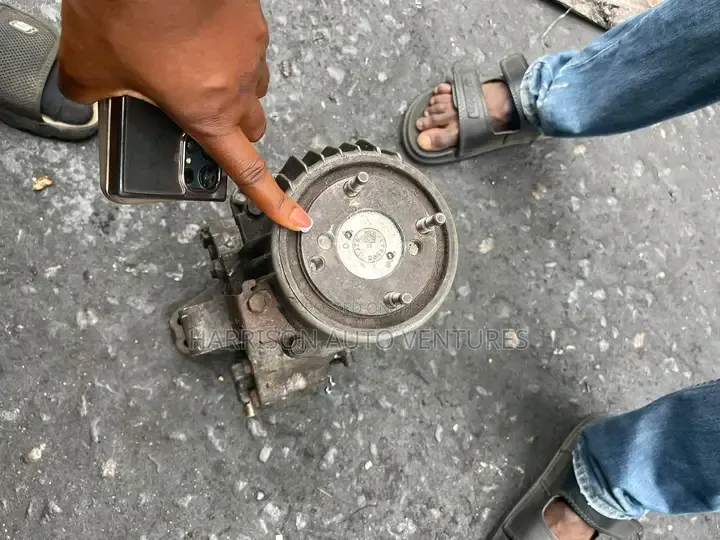 Toyota Venza 2010 Axle