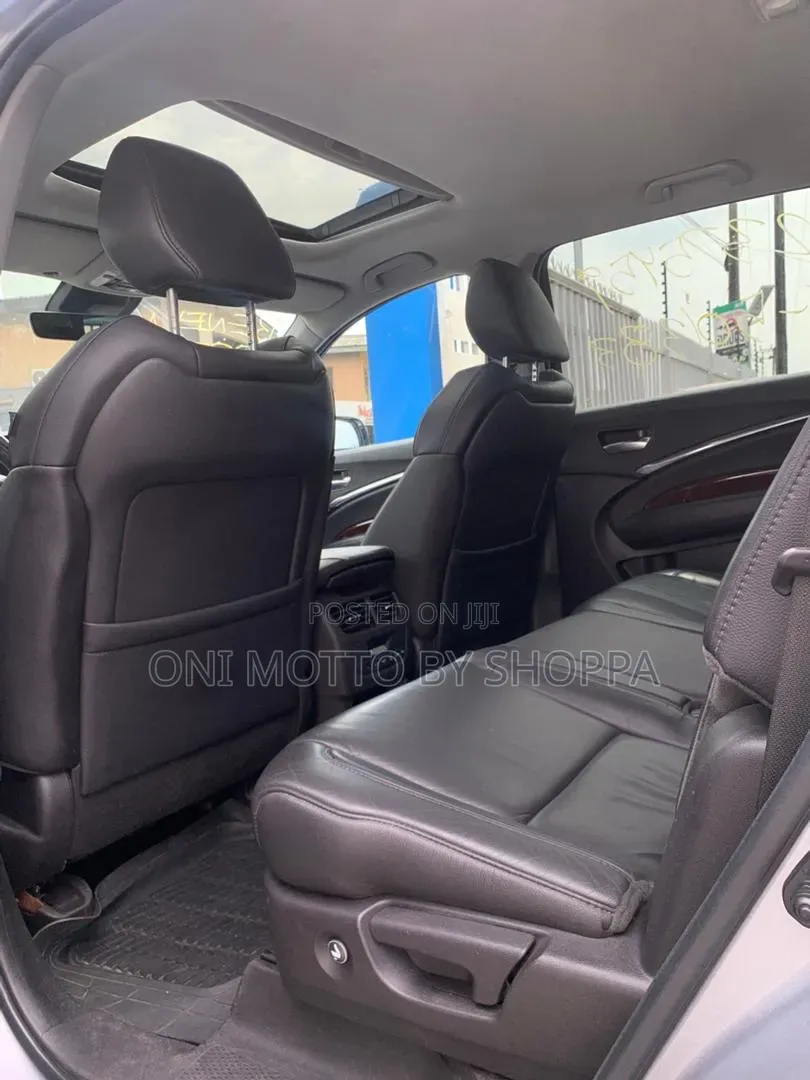 Acura MDX w/Technology Pkg SH-AWD 2017 Silver